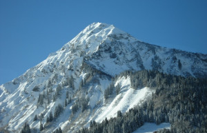Горы в Сэн-Жан-Д'Ольп, Франция. Фото 5 – фотографии Франции