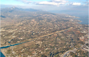 Коринфский канал (Corinth Canal) в Греции, вид с высоты – фотографии Греции