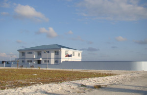 Полицейский участок на острове Thinadhoo – фотографии Мальдивских островов