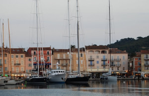 Яхты и катера в Сен-Тропе, Франция. Фото 1 – фотографии Франции