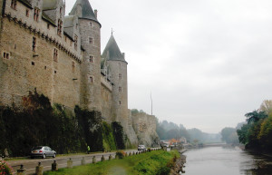 Замок в Жослен, Франция. Фото 1 – фотографии Франции