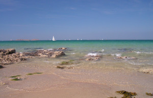 Пляж в Динарде, Франция – фотографии Франции