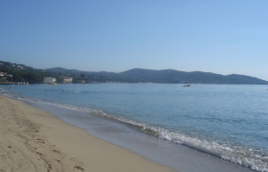 Пляж в Сен-Максим, Франция – фотографии Франции