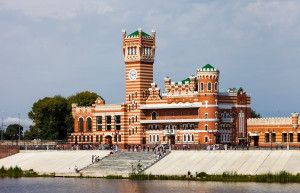 Часы "12 апостолов" на Патриаршей площади в Йошкар-Оле. Фото 4 – фотографии России