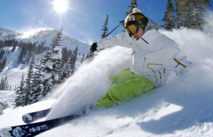 Лыжник. Цахкадзор. Армения – фотографии Армении