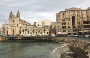 Церковь в заливе Баллута – фотографии Мальты