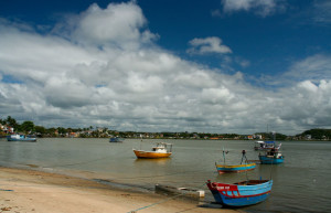 Лодки в Ильеусе, Бразилия – фотографии Бразилии