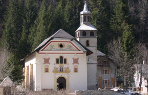 Церковь в Ле-Контамине-Монжуа, Франция – фотографии Франции