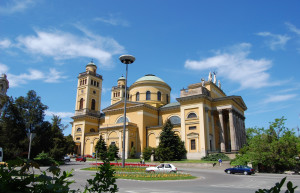 Вид на Базилику в городе Эгер, Венгрия – фотографии Венгрии