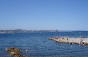 Набережная в Сен-Максим, Франция – фотографии Франции