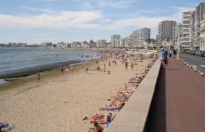 Пляж в Ле-Сабль-д Олон, Франция – фотографии Франции