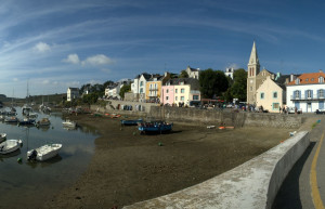 Набережная в Созоне, Франция – фотографии Франции