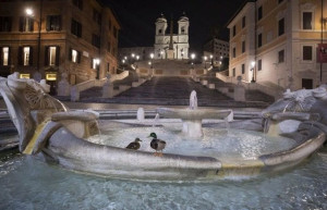 Уточки в фонтане, Рим – фотографии Италии