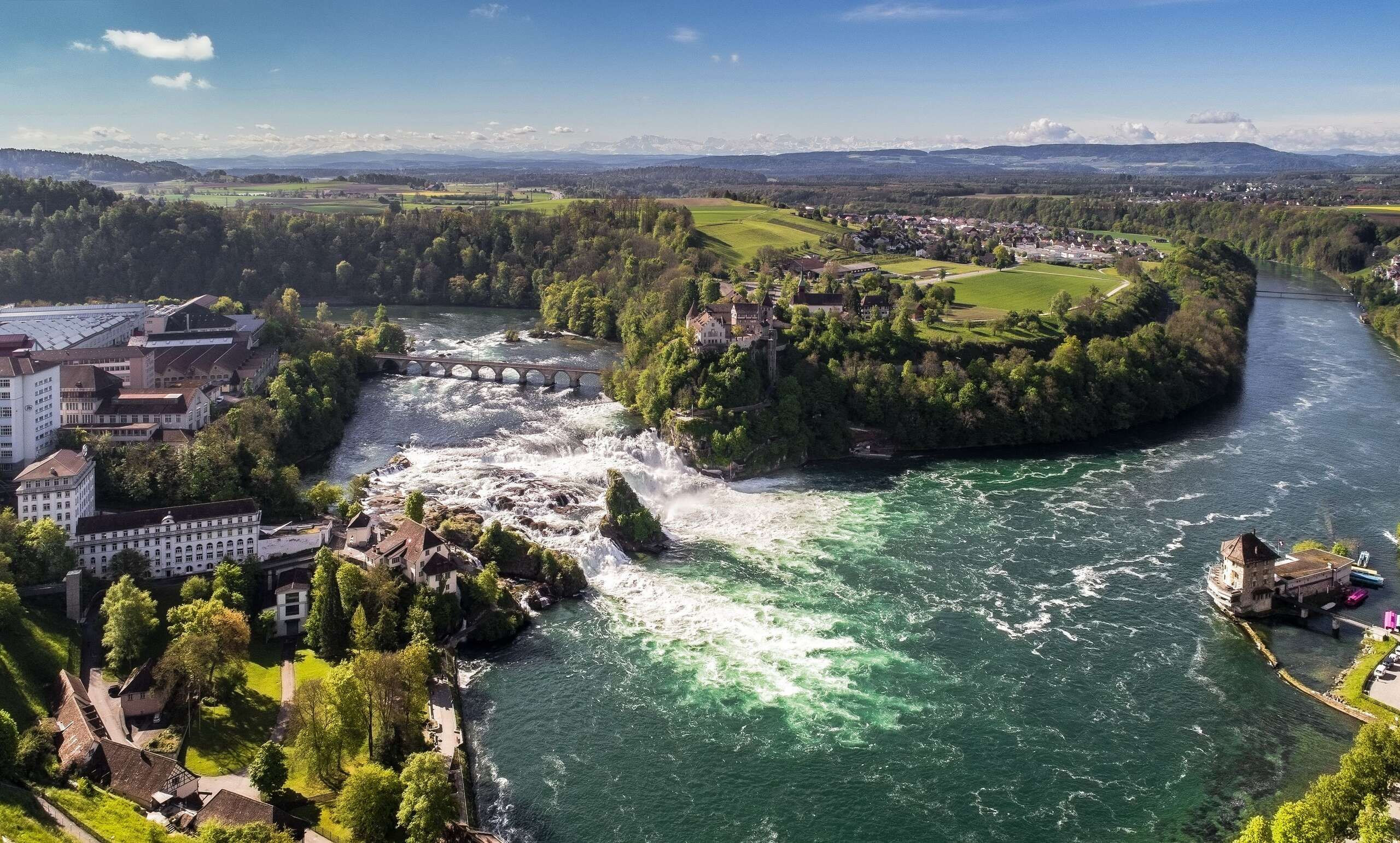 Райнфаль водопад в Швейцарии