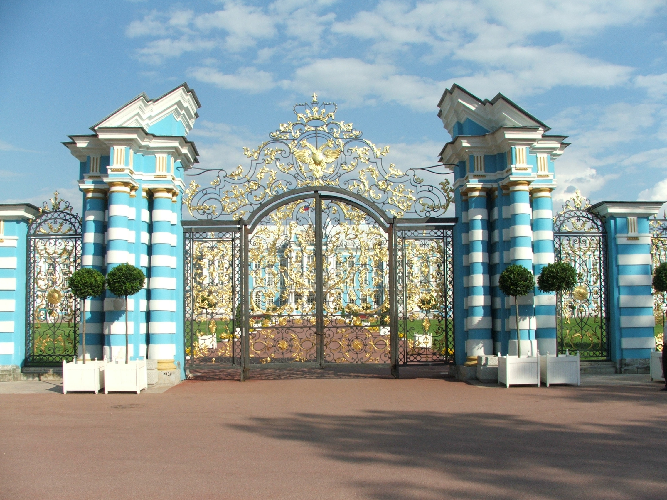 Екатерининский парк Эрмитаж в Санкт-Петербурге