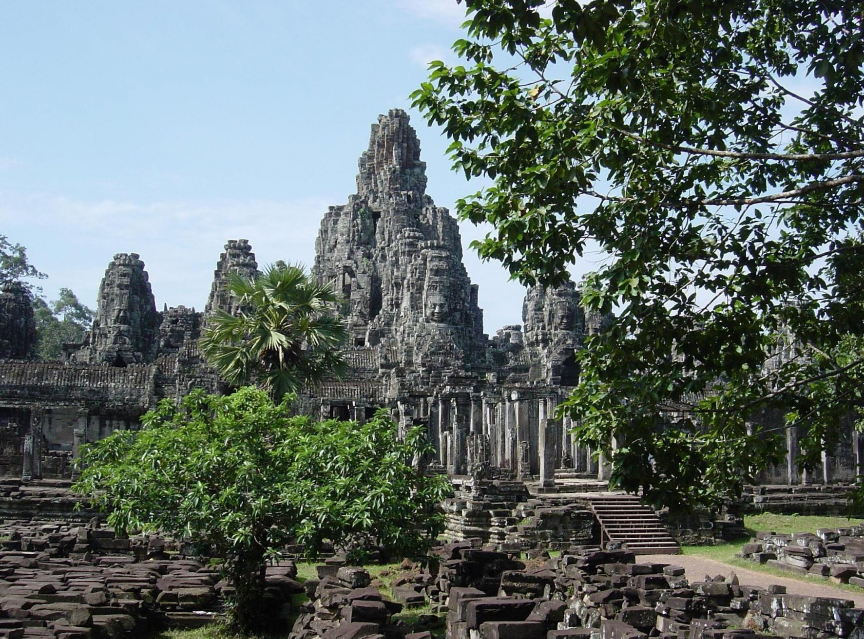 храм байон камбоджа