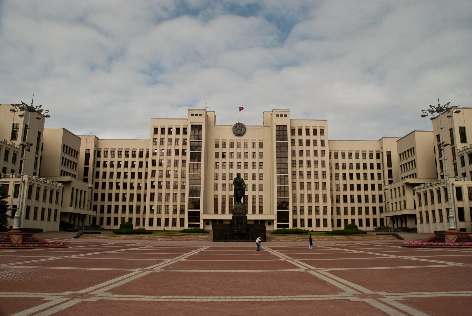 Палаты рб. Национальное собрание Республики Беларусь. Парламент Минск. Палата представителей национального собрания Республики Беларусь. Здание парламента Белоруссии.