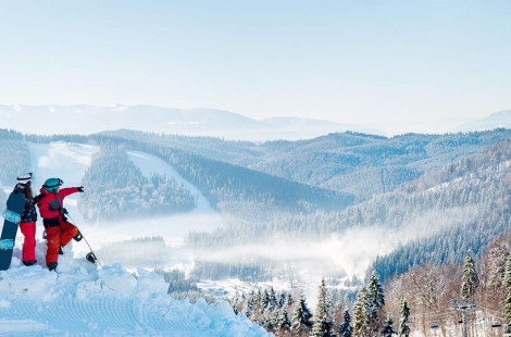 Горнолыжные курорты России: ТОП-12 мест для катания в сезоне 2025/26