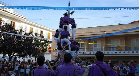 Замки из людей в Каталонии