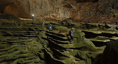 Самая большая пещера в мире