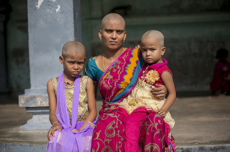 Жертва богу Вишну: как индианки бреют налысо головы, чтобы сбылись их желания