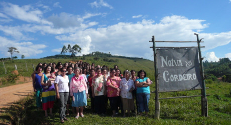 Нойва-ду-Кордейро – бразильская община, состоящая из одних женщин