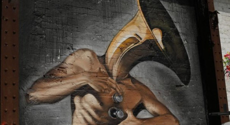 Арт-фестиваль "Песок, море и баллончик с краской"