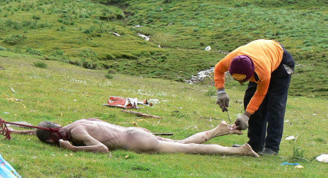 Агхори: религиозные трупоеды из Индии