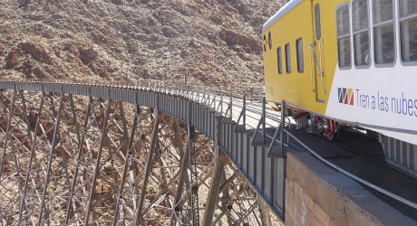 «Tren a las nubes» – одна из самых высокогорных железных дорог в мире