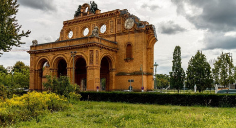Natur-Park Südgelände – природный парк в заброшенной железнодорожной сортировочной станции
