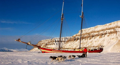 Noorderlicht – шхуна отель для путешествий по льдам Арктики
