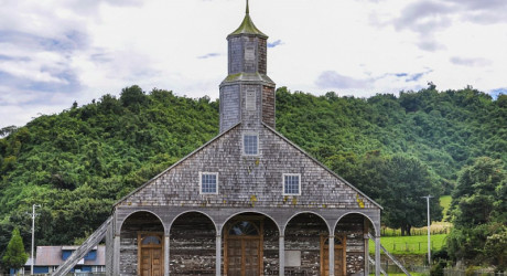 Уникальные церкви на архипелаге Чилое в Чили