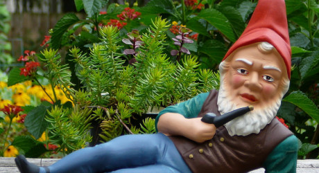 Деревня гномов в Англии