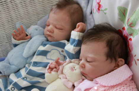 Необычные виниловые дети из США