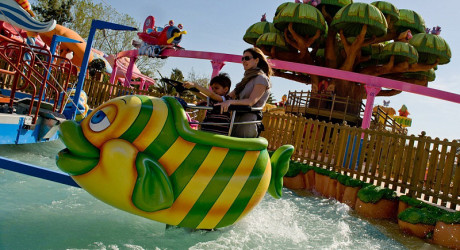 Самый крутой парк развлечений в Испании