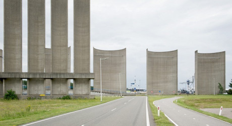 Rozenburg Windwall – необычный ветрозащитный барьер в Нидерландах