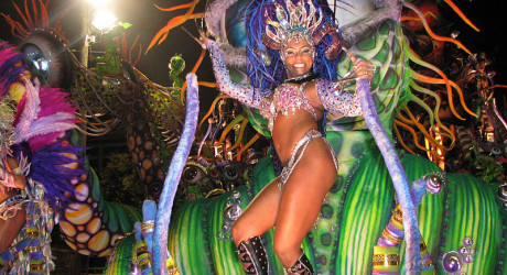 Асакуса – самый сексуальный карнавал в Японии