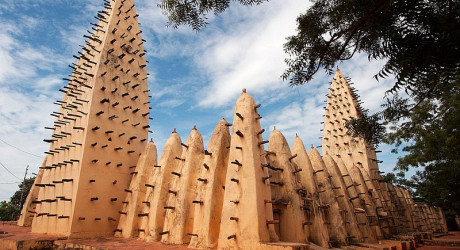 Необычные глиняные мечети Западной Африки