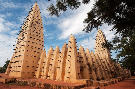 Необычные глиняные мечети Западной Африки