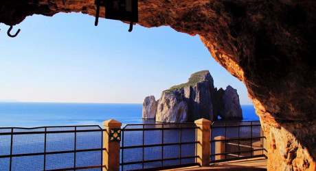 Гавань Порто–Флавия — главная достопримечательность города Иглезиас