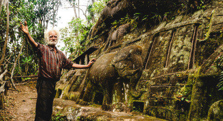 Альберто Гирон – отшельник в горах Никарагуа, который превращает скалу в произведение искусства