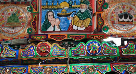 Арт-грузовики в Пакистане – новое культурное явление