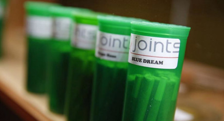 В американском штате Колорадо разрешили продавать марихуану