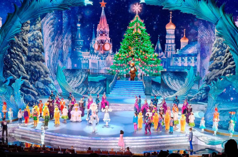 Самые грандиозные новогодние ёлки России в 2026 году