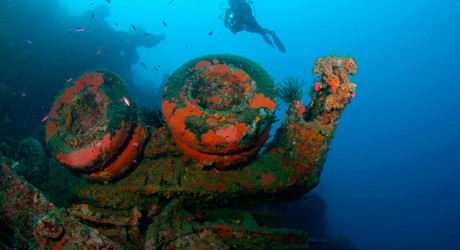 Военная свалка на дне океана в Вануату