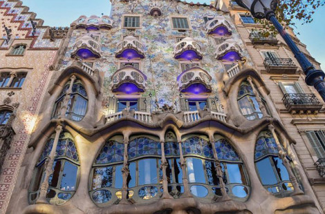 Самые интересные здания Барселоны архитектора Антонио Гауди