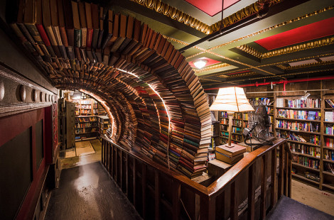 The Last Bookstore – обычный книжный магазин в Лос-Анджелесе