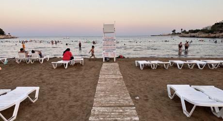 Пляж Akkum Plajı — 17 фото, как добраться из Мерсина