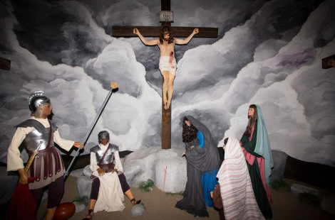 BibleWalk – христианский музей восковых фигур с обычными персонажами знаменитостей