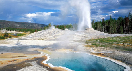 Йеллоустоун: тысячелетний вулкан просыпается